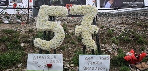 Έβαλαν τον Σπίρτζη να μιλήσει για το ... "Έγκλημα των Τεμπών"